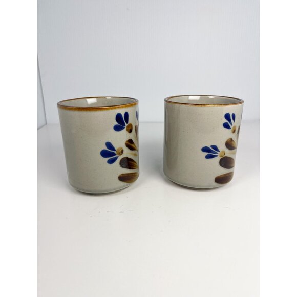 Vintage 10 oz mug set with floral motif - painted wild flowers - Picture 4 of 9